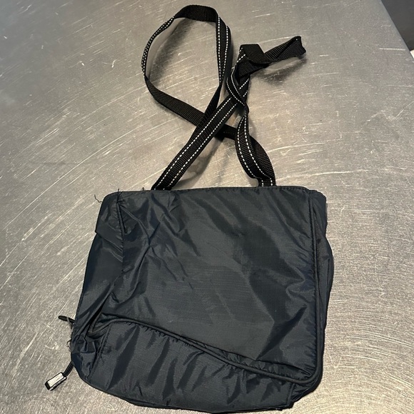 Mudd messenger bag - Picture 2 of 3